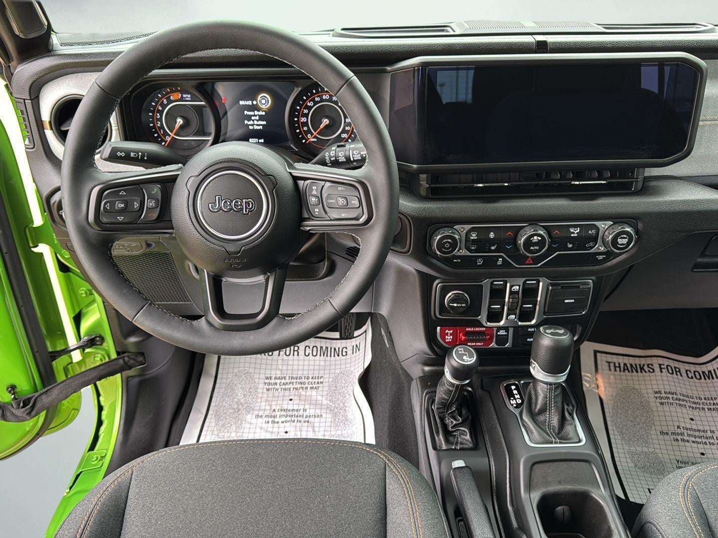 2025 Jeep Wrangler 4-Door Willys 4x4