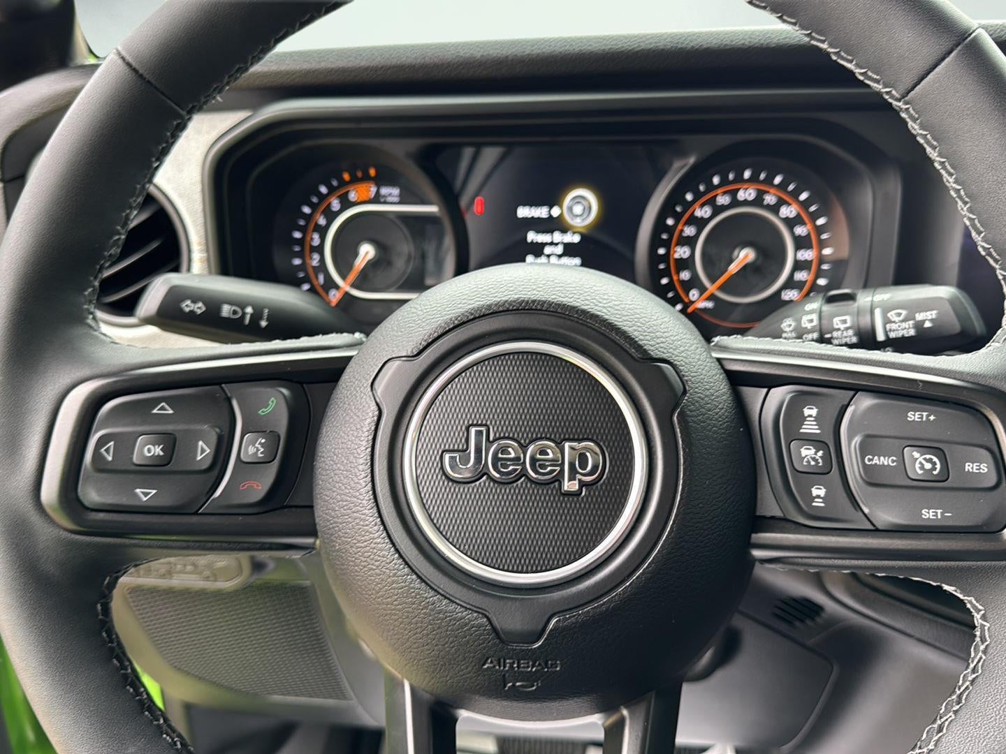 2025 Jeep Wrangler 4-Door Willys 4x4