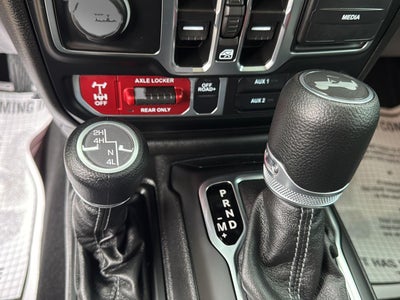 2025 Jeep Wrangler 4-Door Willys 4x4