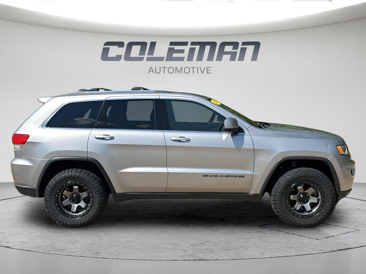 2018 Jeep Grand Cherokee Laredo E 4x4