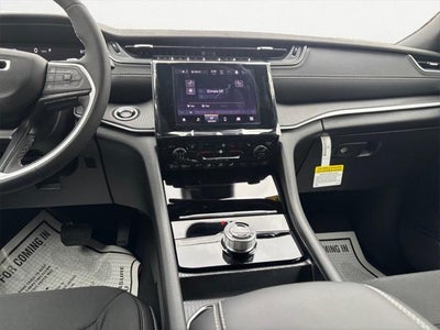 2025 Jeep Grand Cherokee GRAND CHEROKEE LAREDO 4X4