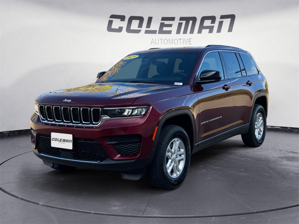 2025 Jeep Grand Cherokee GRAND CHEROKEE LAREDO 4X4