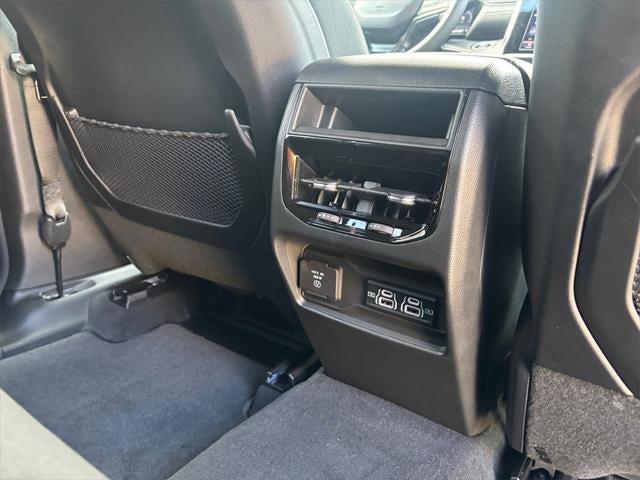 2025 Jeep Grand Cherokee GRAND CHEROKEE LAREDO 4X4