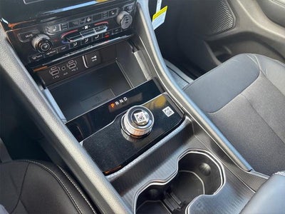 2025 Jeep Grand Cherokee GRAND CHEROKEE LAREDO 4X4