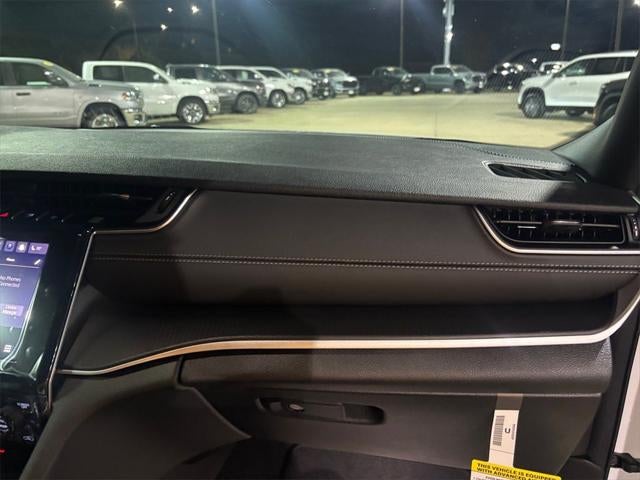 2025 Jeep Grand Cherokee GRAND CHEROKEE L LAREDO X 4X4