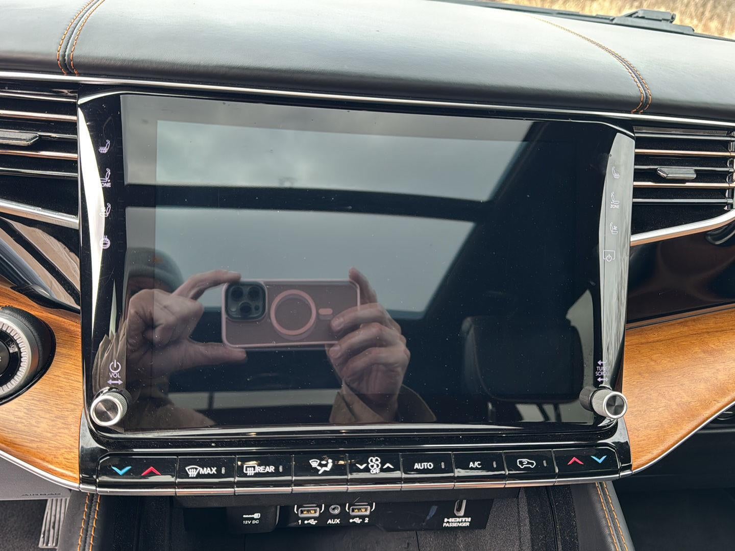 2024 Jeep Grand Wagoneer L Series III 4x4