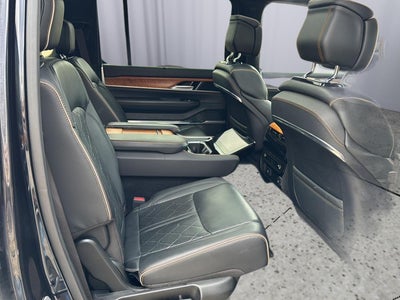 2024 Jeep Grand Wagoneer L Series III 4x4