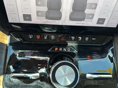 2023 Jeep Grand Wagoneer 4x4