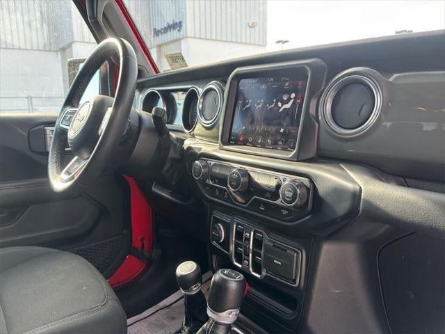 2023 Jeep Gladiator Overland 4x4