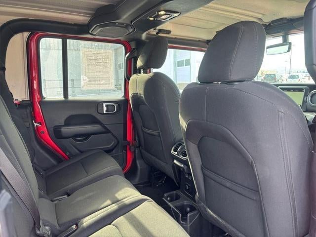 2023 Jeep Gladiator Overland 4x4