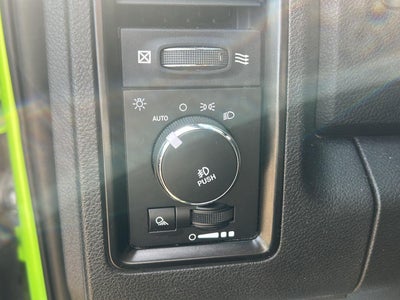 2017 RAM 1500 Sport Crew Cab 4x4 5'7' Box