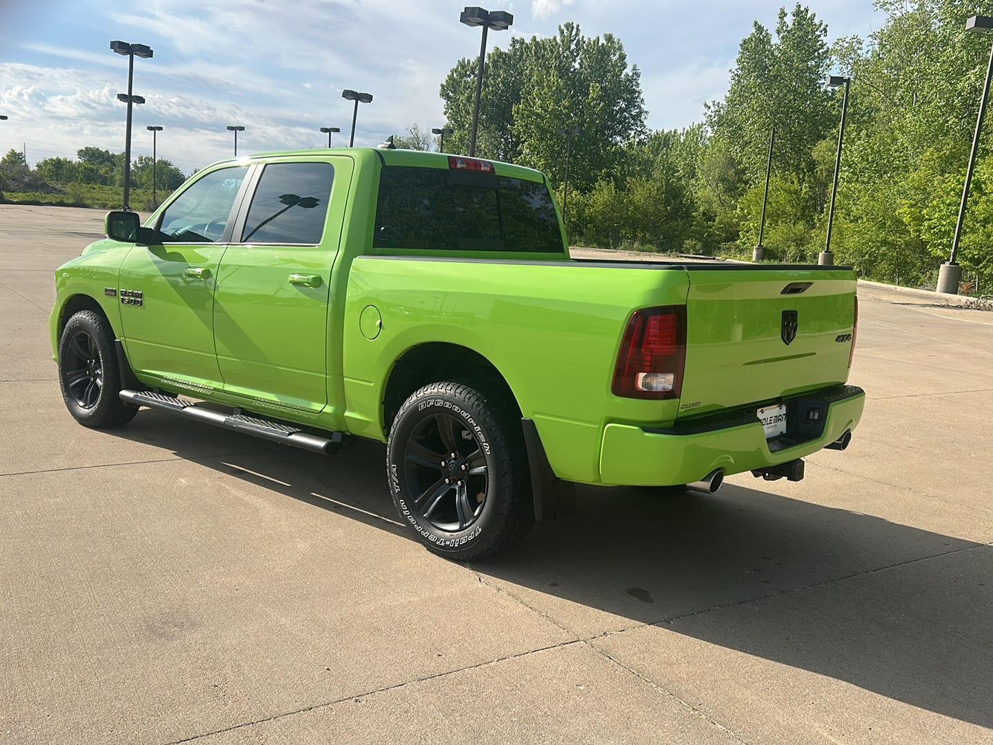 2017 RAM 1500 Sport Crew Cab 4x4 5'7' Box