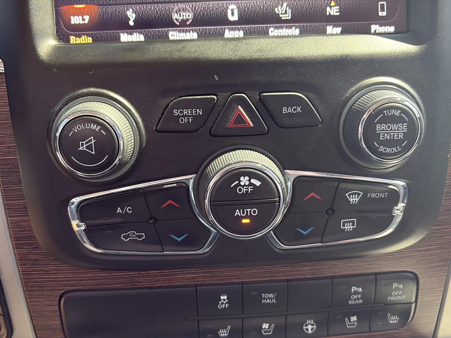 2018 RAM 1500 Laramie