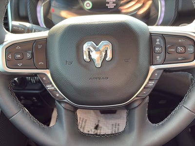 2026 RAM 1500 Big Horn Crew Cab 4x4 5'7' Box