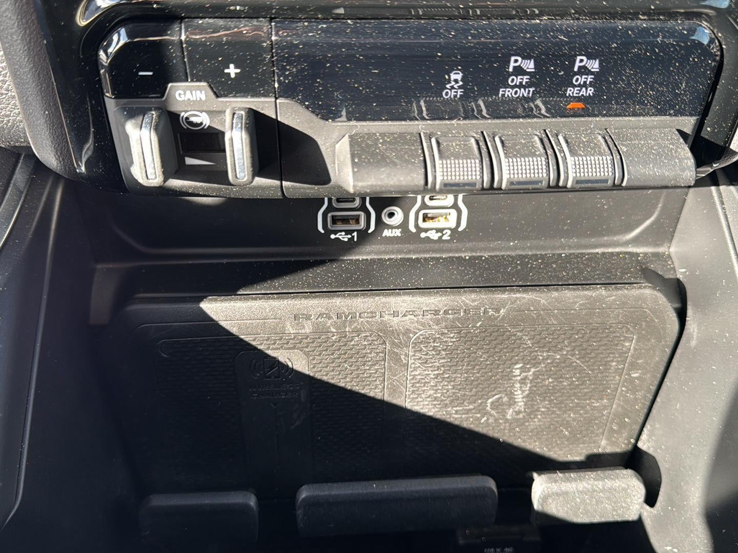 2025 RAM 1500 Laramie Crew Cab 4x4 5'7' Box