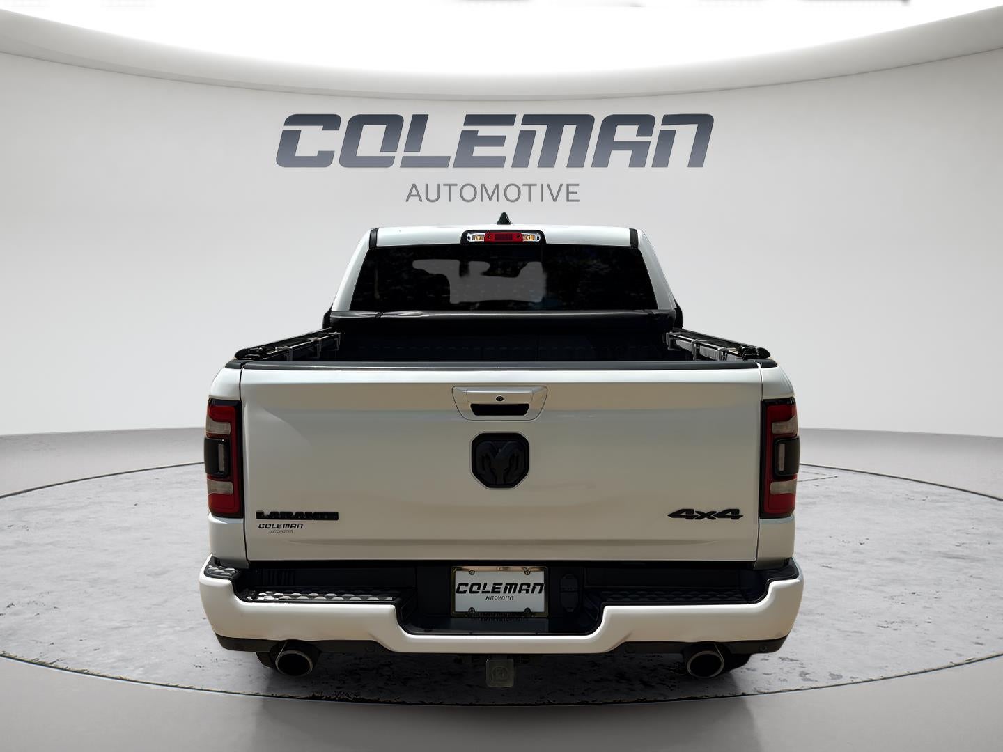 2022 RAM 1500 Laramie Crew Cab 4x4 5'7' Box
