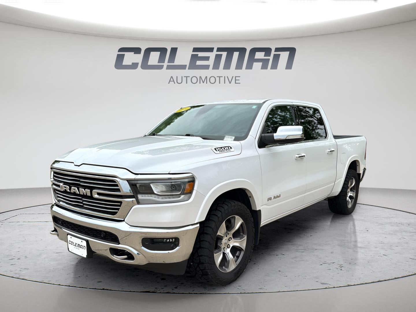 2019 RAM 1500 Laramie 4x4 Crew Cab 5'7's photo