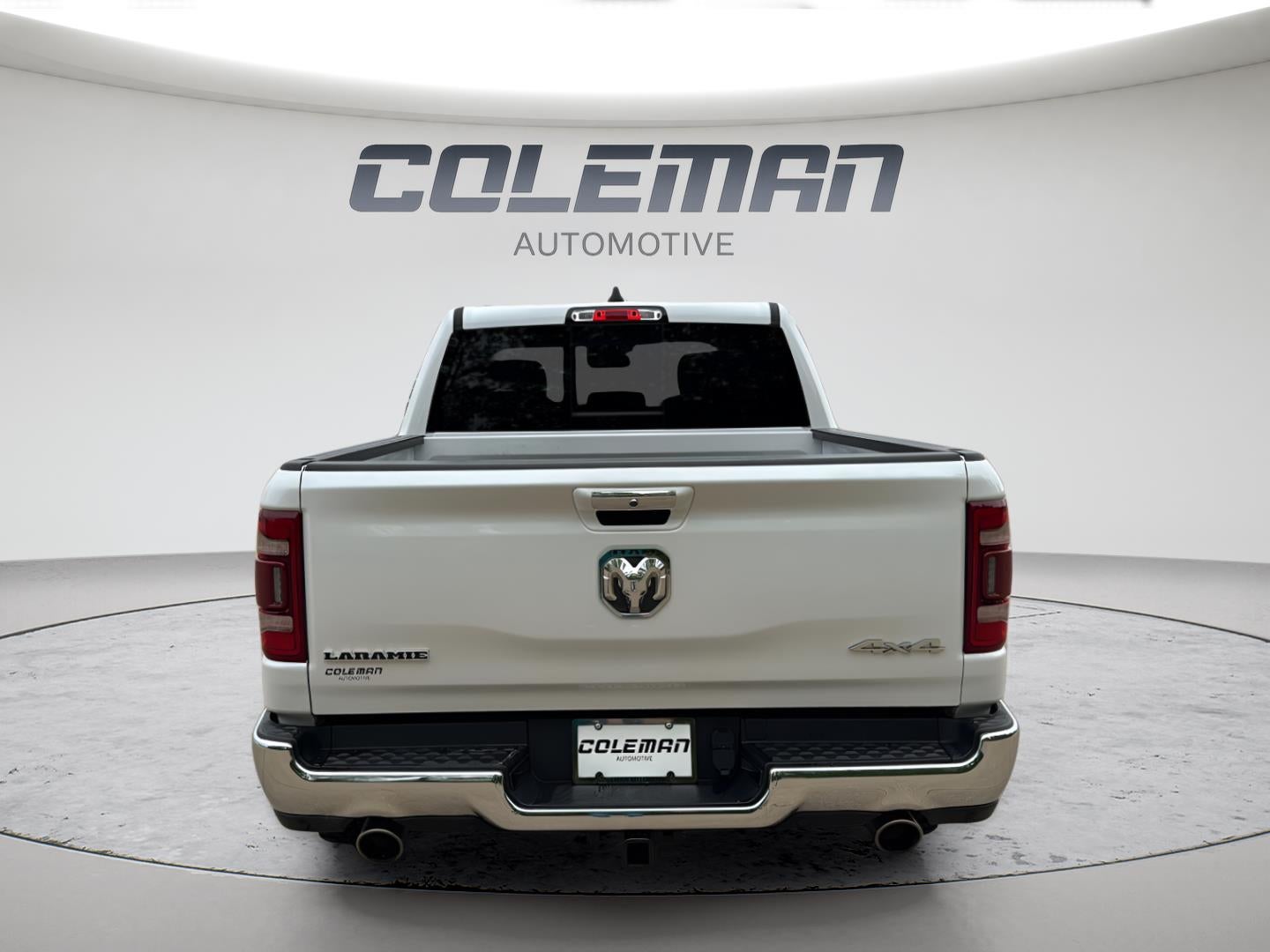 2019 RAM 1500 Laramie Crew Cab 4x4 5'7' Box