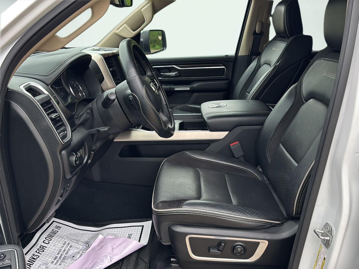 2019 RAM 1500 Laramie Crew Cab 4x4 5'7' Box