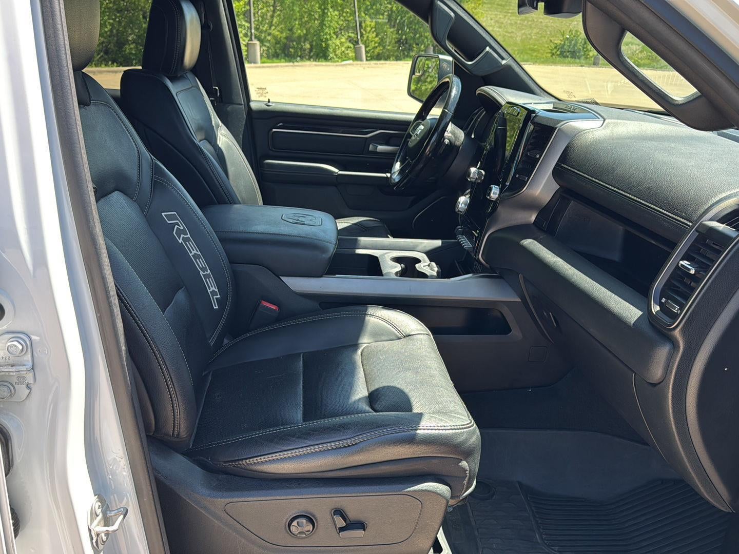 2020 RAM 1500 Rebel Crew Cab 4x4 5'7' Box