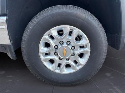 2022 Chevrolet Silverado 3500HD 4WD Crew Cab Standard Bed LT