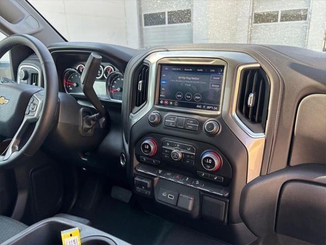 2022 Chevrolet Silverado 3500HD 4WD Crew Cab Standard Bed LT