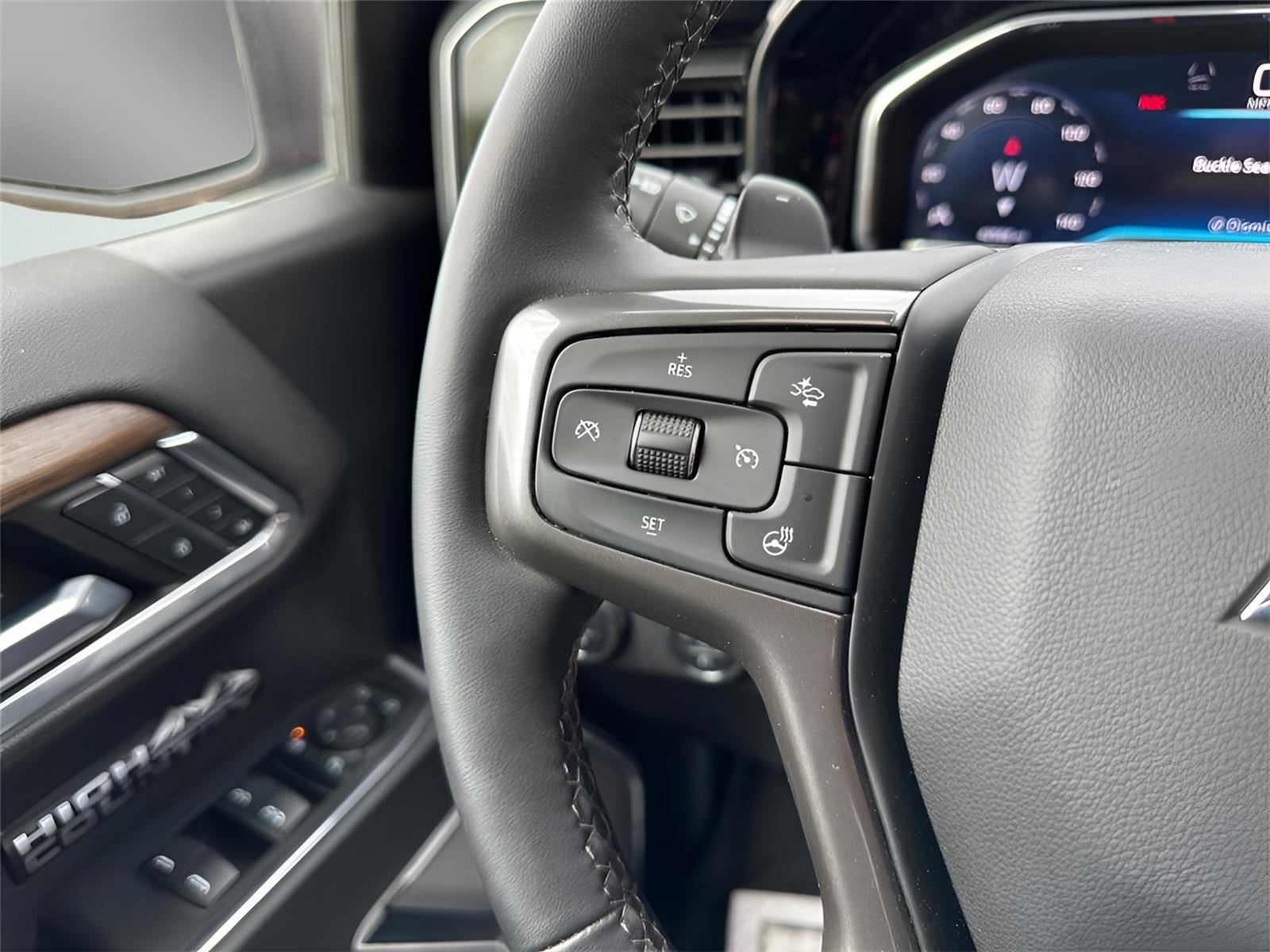 2024 Chevrolet Silverado 1500 4WD Crew Cab Short Bed High Country