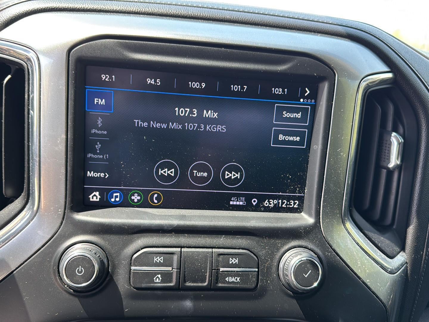 2020 Chevrolet Silverado 1500 4WD Crew Cab Short Bed RST