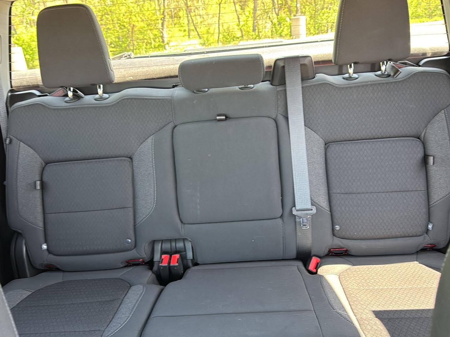 2020 Chevrolet Silverado 1500 4WD Crew Cab Short Bed RST