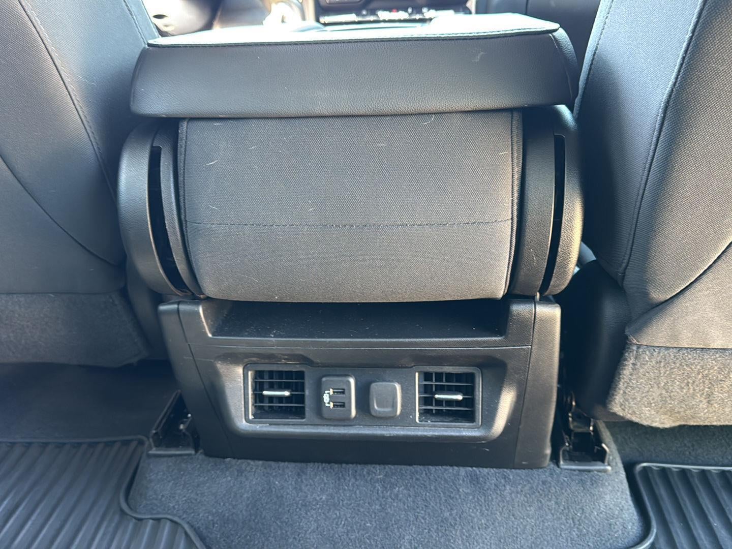 2020 Chevrolet Silverado 1500 4WD Crew Cab Short Bed RST