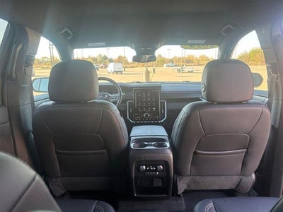 2024 GMC Acadia AWD Elevation