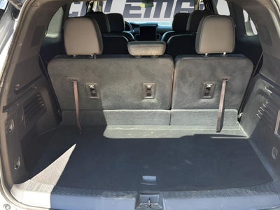 2024 GMC Acadia AWD AT4