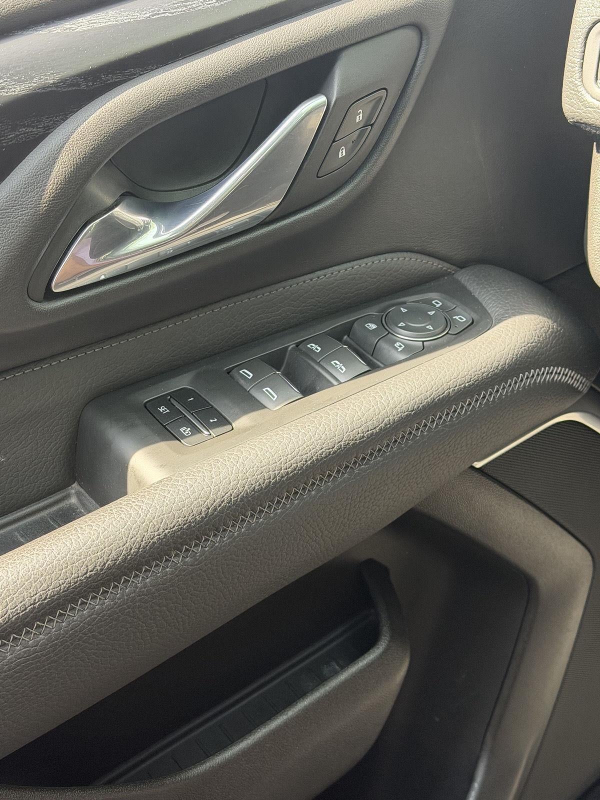 2021 GMC Yukon 4WD Denali