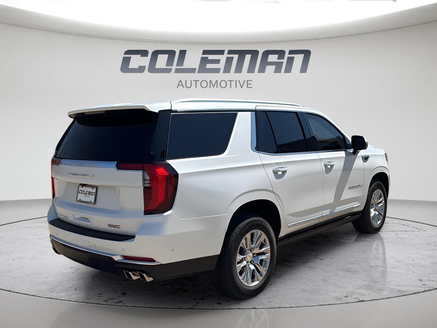 2025 GMC Yukon 4WD Denali