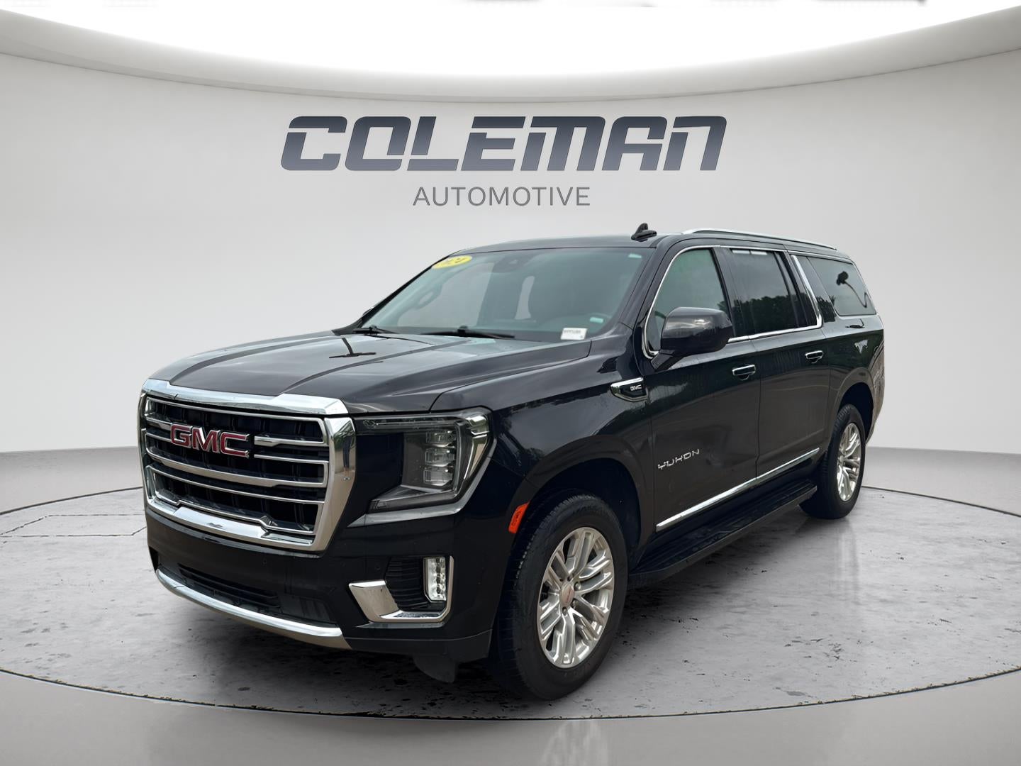 2024 GMC Yukon 4WD SLT's photo