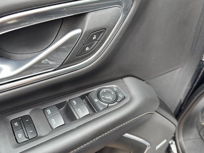 2024 GMC Yukon XL 4WD SLT