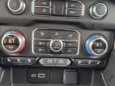 2024 GMC Yukon XL 4WD SLT