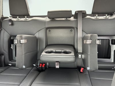 2025 GMC Sierra 1500 4WD Crew Cab Short Box SLT