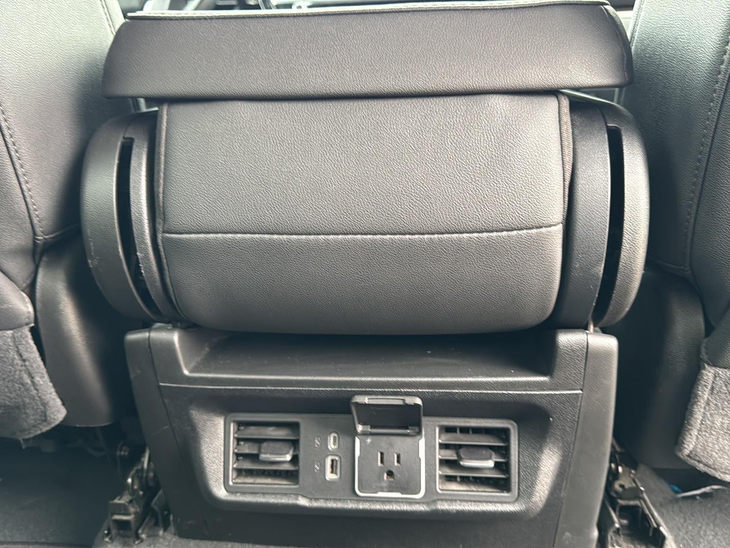 2025 GMC Sierra 1500 4WD Crew Cab Short Box SLT