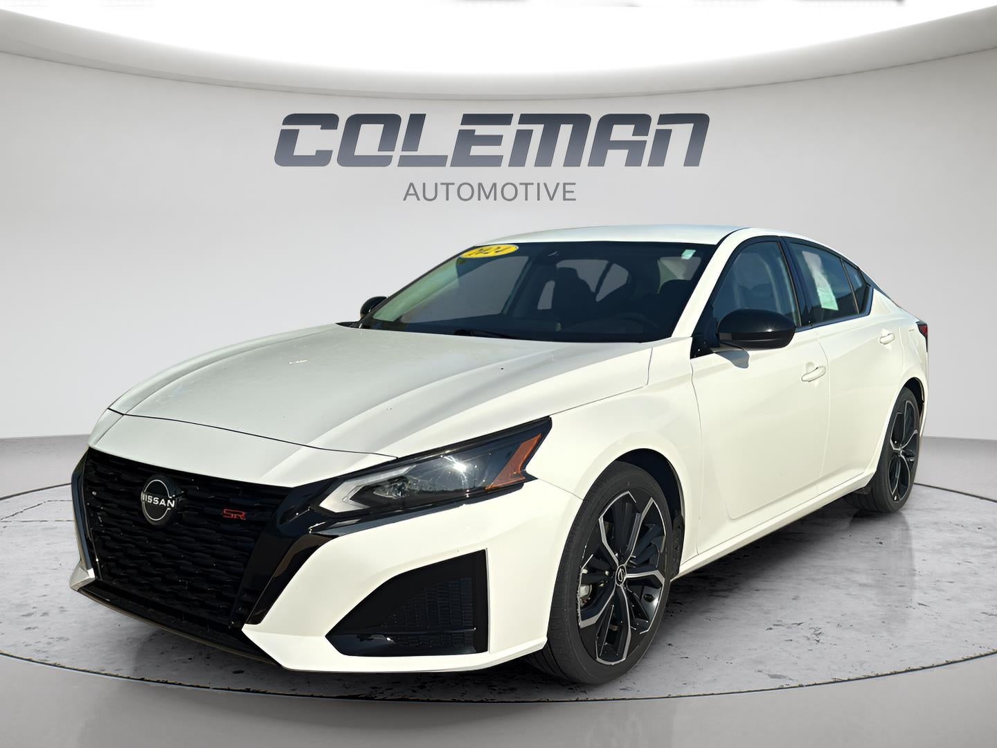 2024 Nissan Altima 2.5 SR's photo