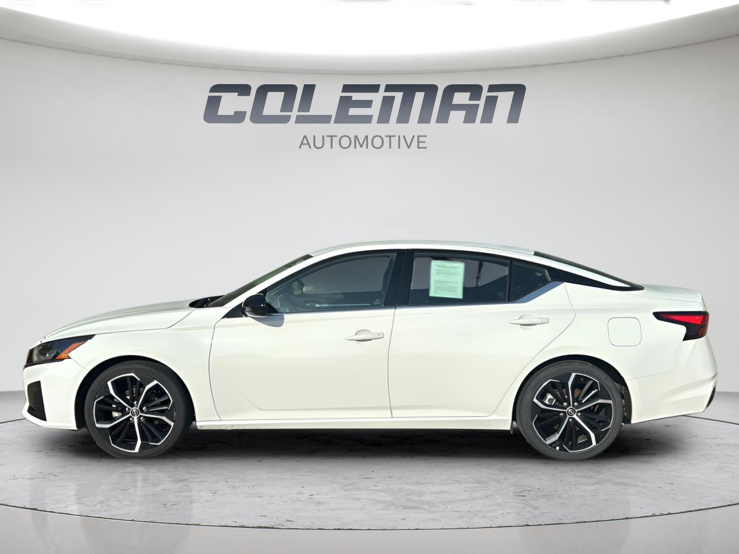 2024 Nissan Altima SR FWD