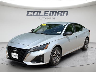2024 Nissan Altima SV FWD