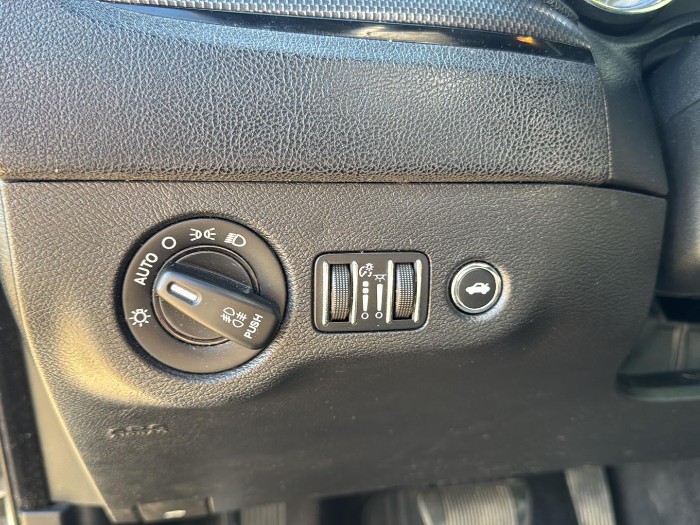 2013 Chrysler 300 300S Glacier