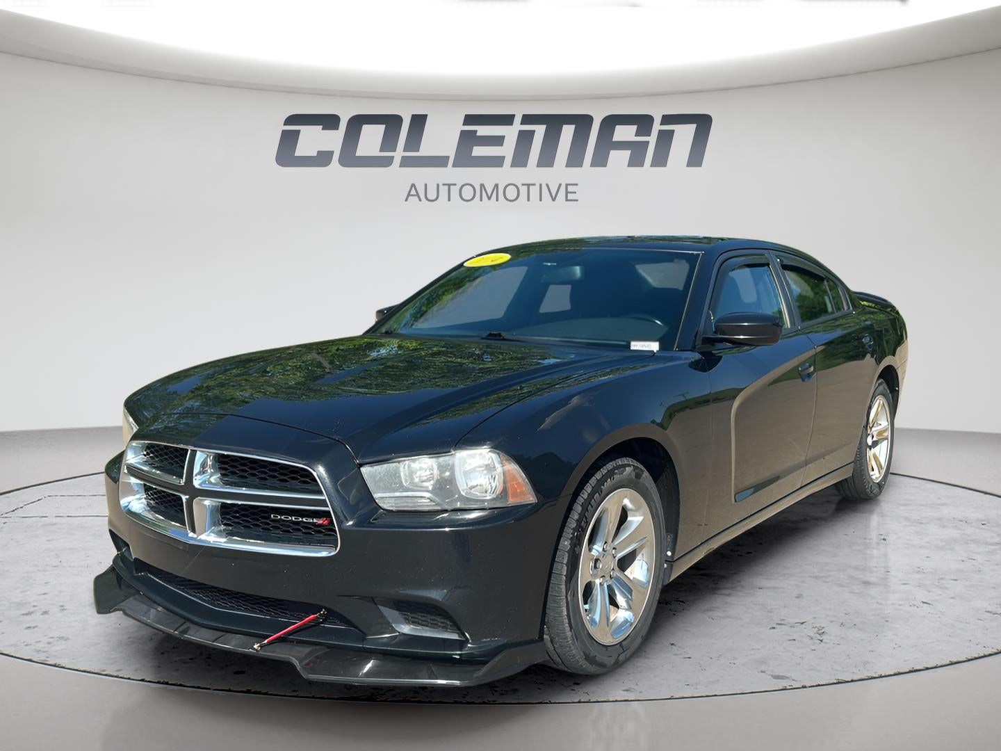 2014 Dodge Charger SE's photo