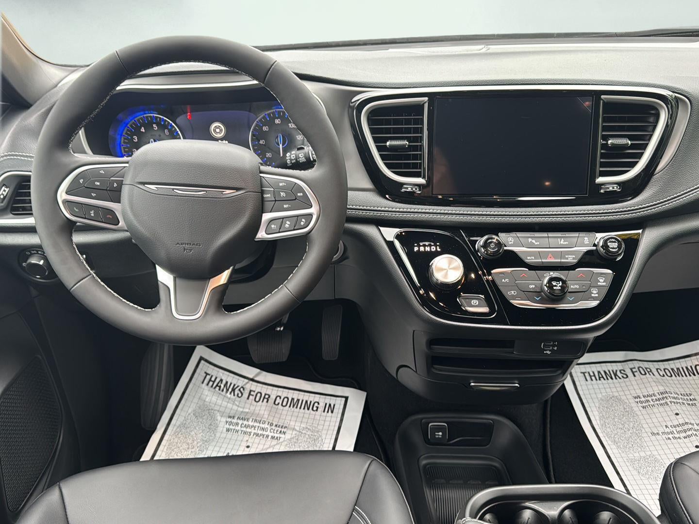 2027 Chrysler Pacifica PACIFICA SELECT