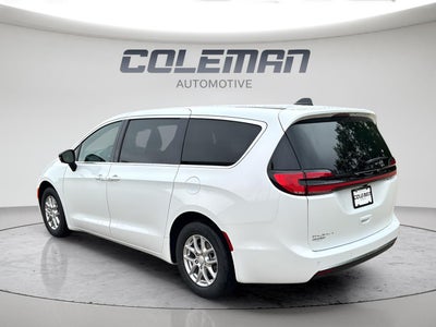 2027 Chrysler Pacifica PACIFICA SELECT