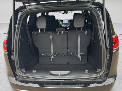 2027 Chrysler Pacifica PACIFICA SELECT