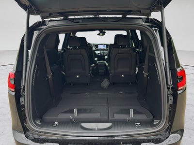 2027 Chrysler Pacifica PACIFICA SELECT