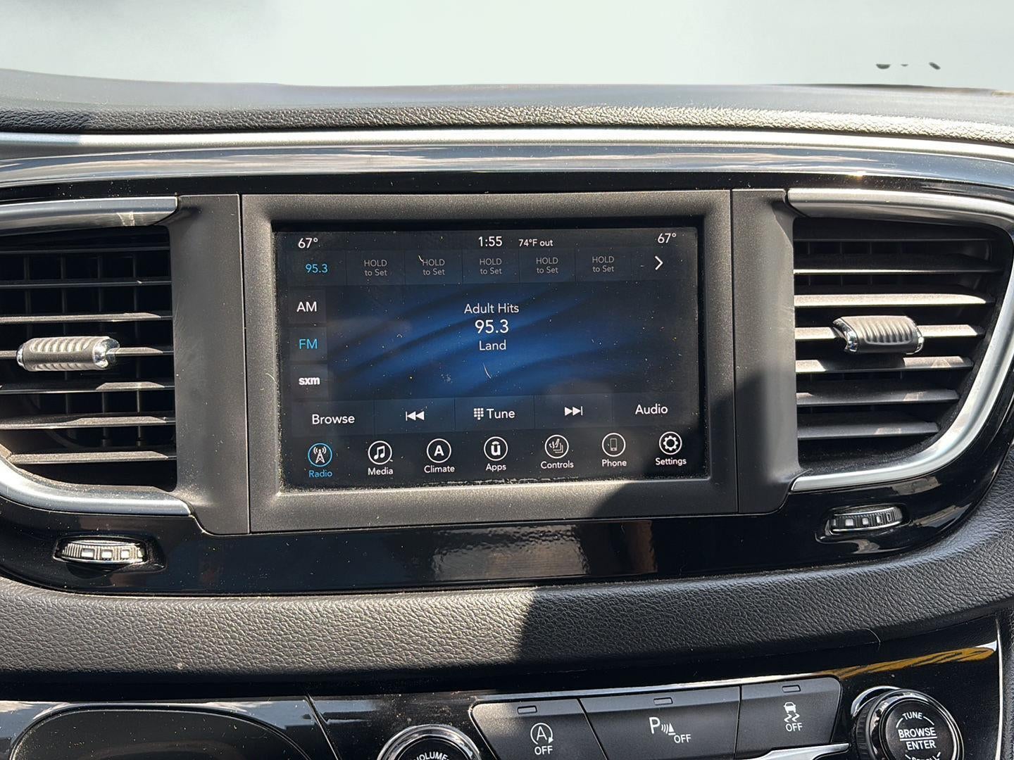 2020 Chrysler Pacifica Touring L