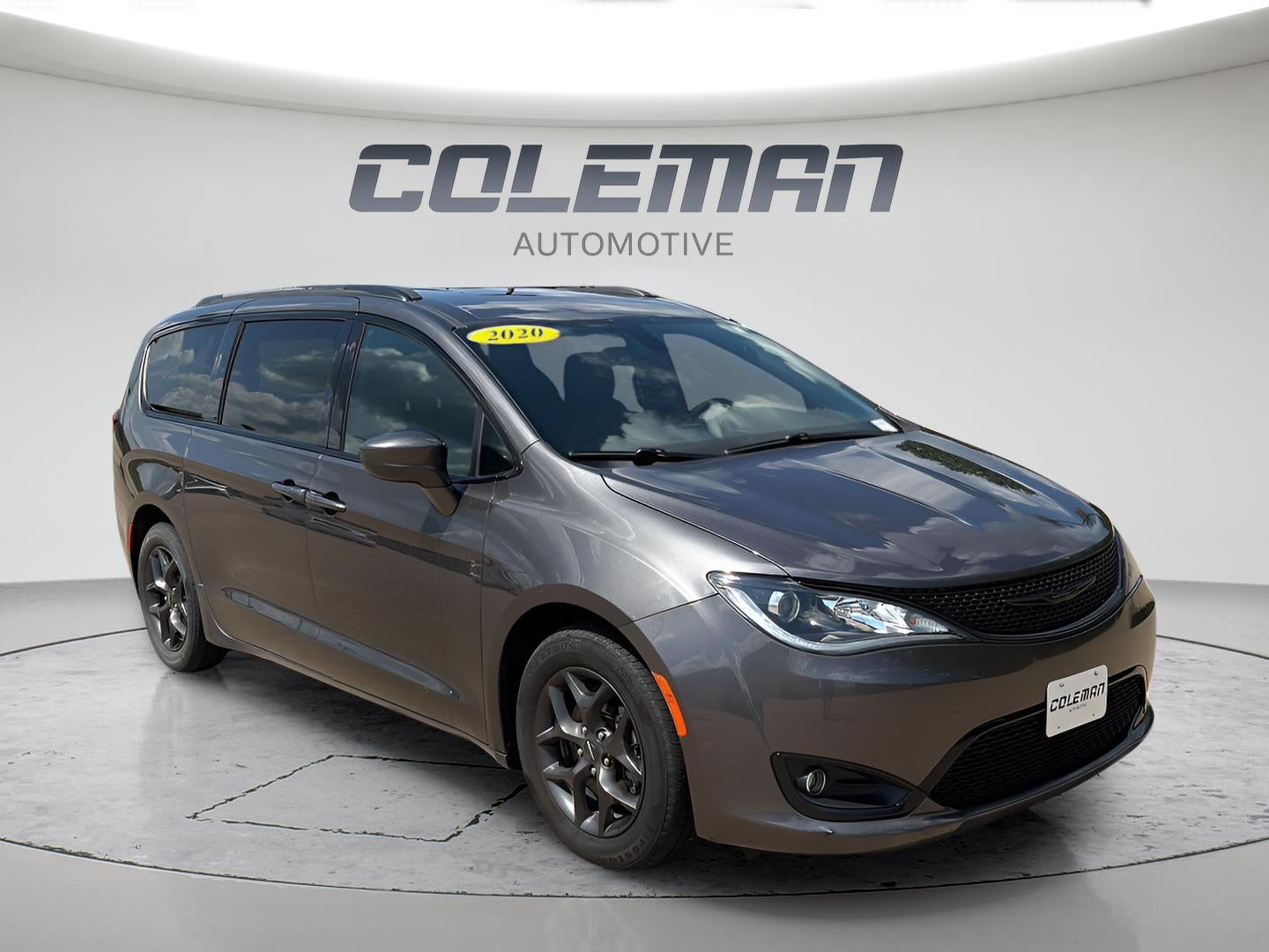 2020 Chrysler Pacifica Touring L